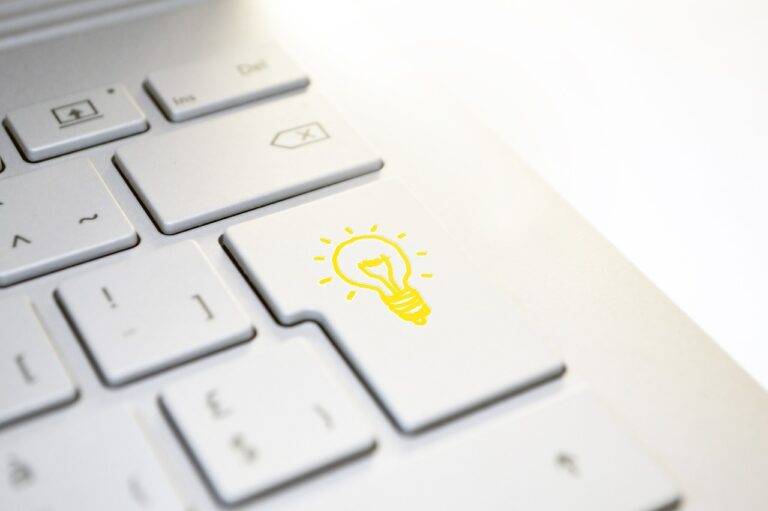 Tips for Building a Business Employee Training Program